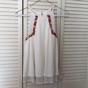 New with tags cute Spring top!